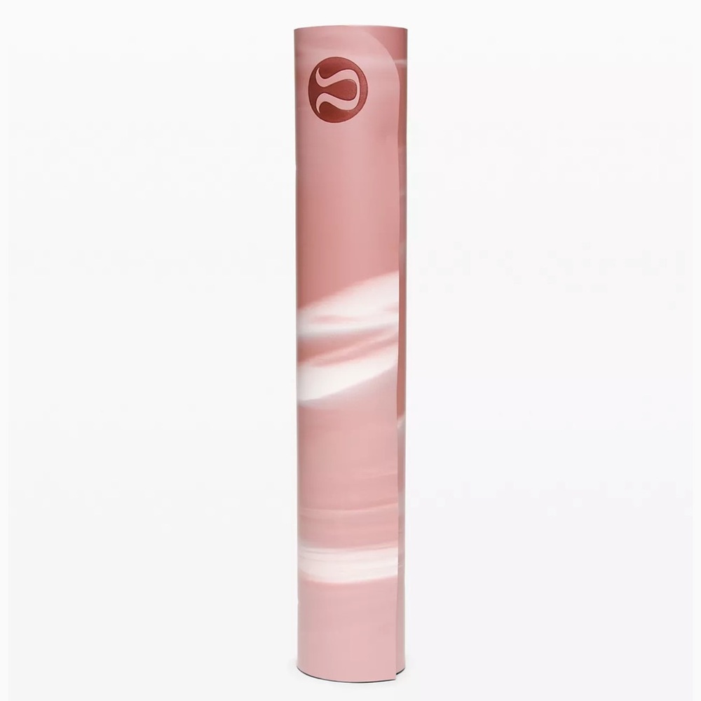 Lululemon Yoga Mat and Matching Grey lulu Strap